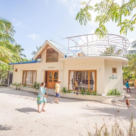 Island Pavilion Hotel Hangnaameedhoo Exterior photo